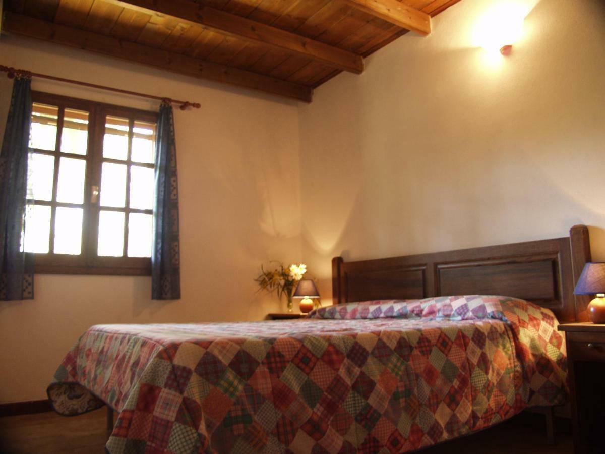 Agriturismo La Mimosa Путзу-Иду Экстерьер фото