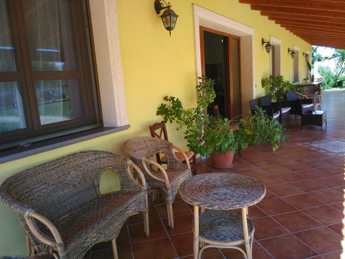 Agriturismo La Mimosa Путзу-Иду Экстерьер фото